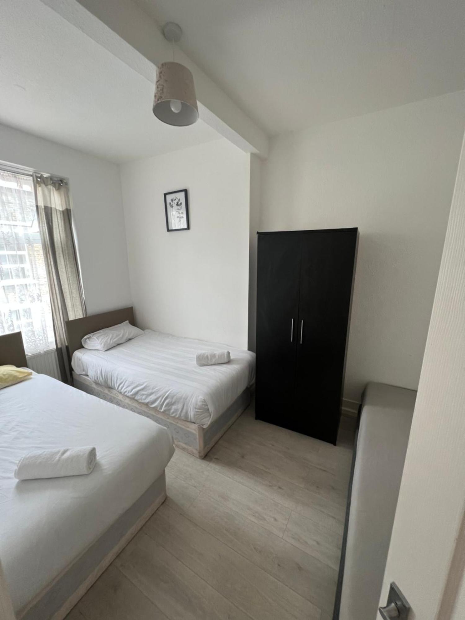 Miles 4Floor Apartment London Exterior photo